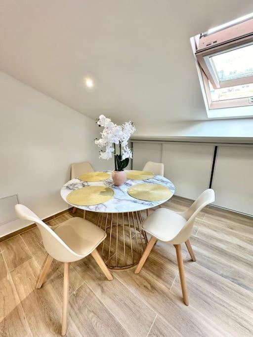 Appartement Climatise - 2Min Plage-Tram-Restaurant Nice Luaran gambar